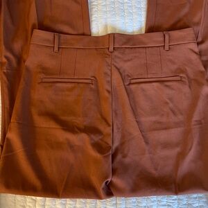 NWT sculpted bootcut cropped trouser- Banana Republic